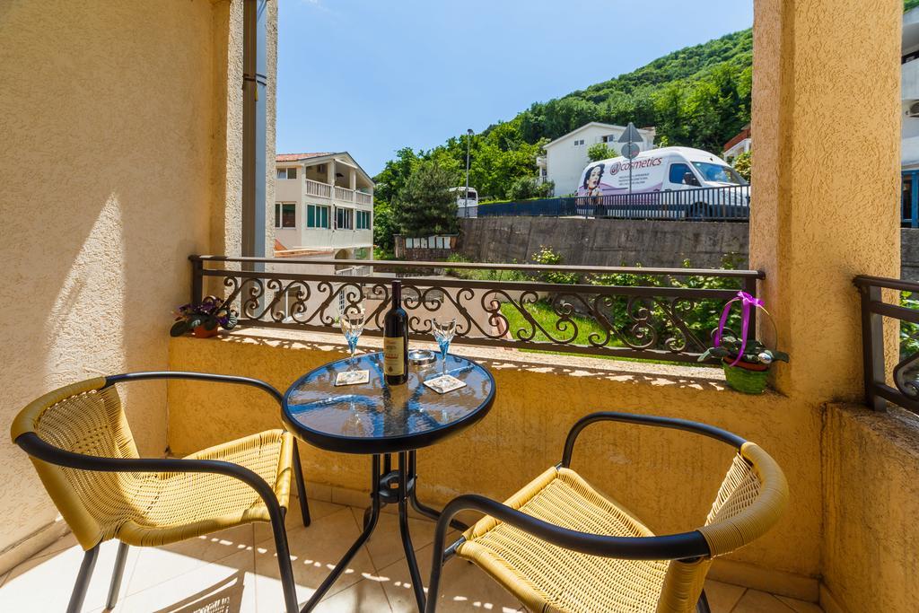 Apartments Manojlovic Budva Kültér fotó
